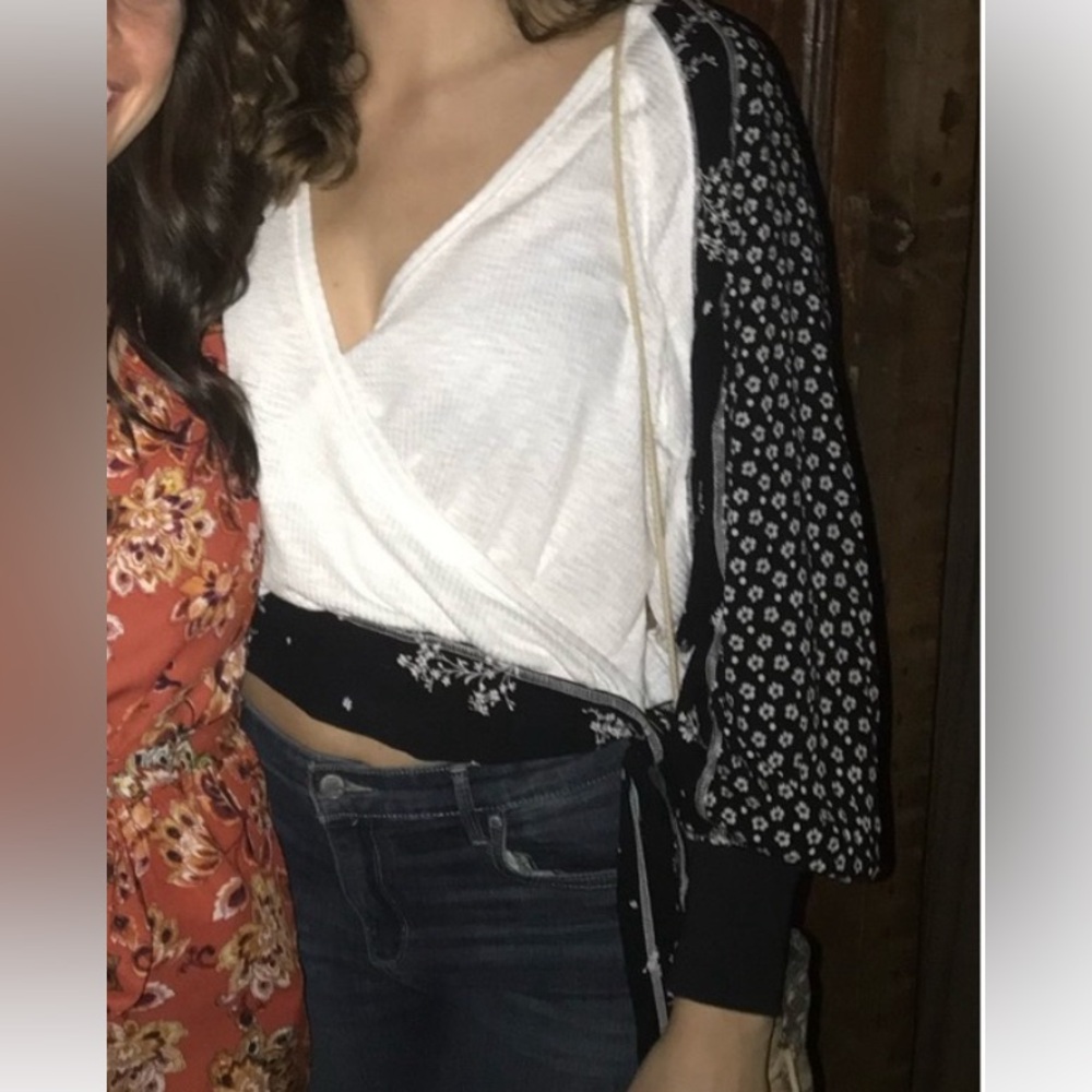 Free people boho side tie v neck